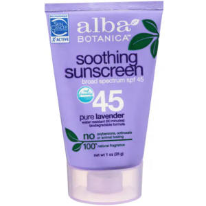 Солнцезащитный лосьон Alba Botanica Лаванда Успокаивающий SPF 45 для взрослых и детей от 6 месяцев 113 г (724742003937) лучшая модель в Полтаве