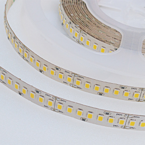 хороша модель Світлодіодна стрічка FLT 34-CRI90 SMD 2835 24V DC 1м 192 LED/m більше 1500 Лм/м VERSO